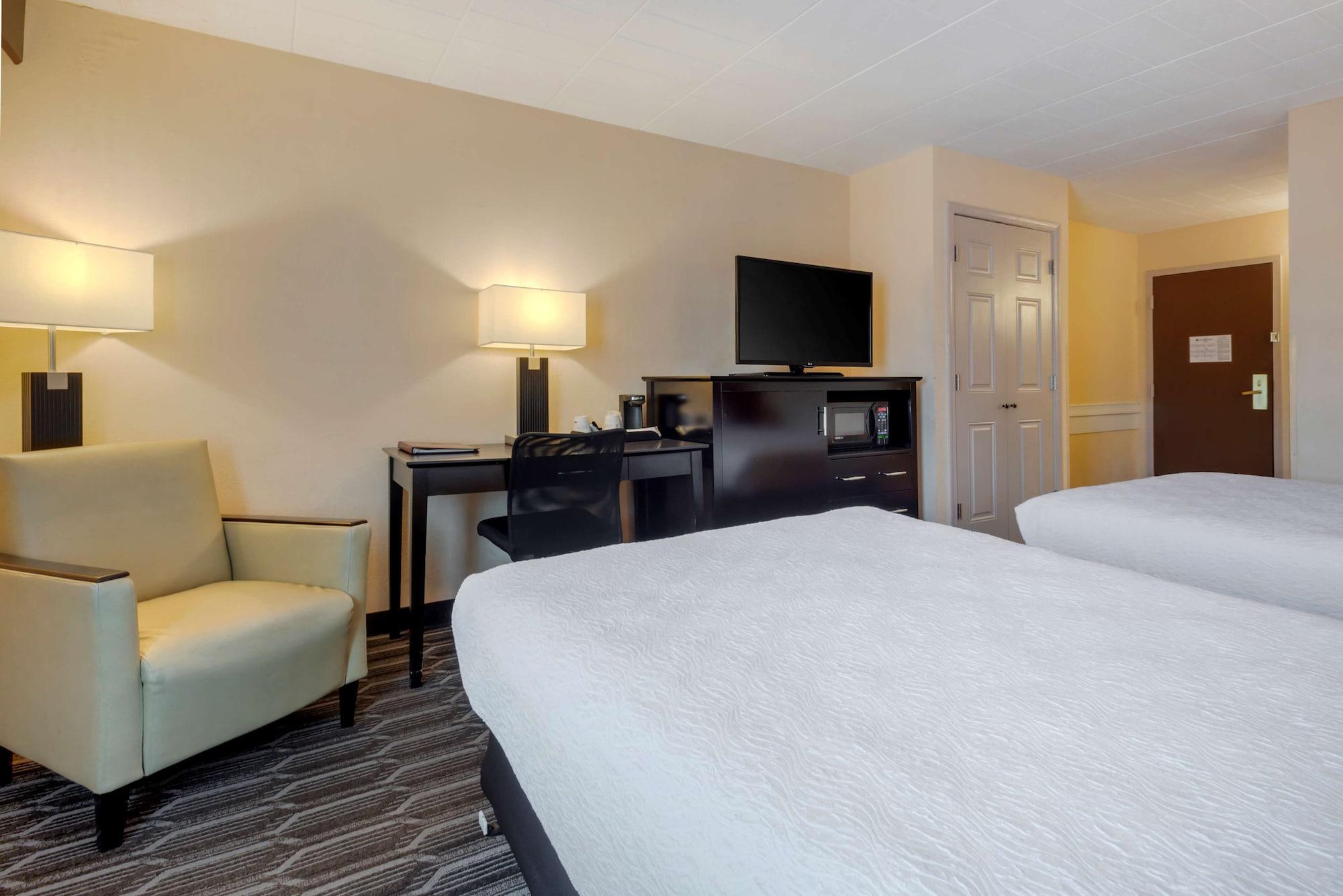 BEST WESTERN PLUS Poconos Tannersville Esterno foto